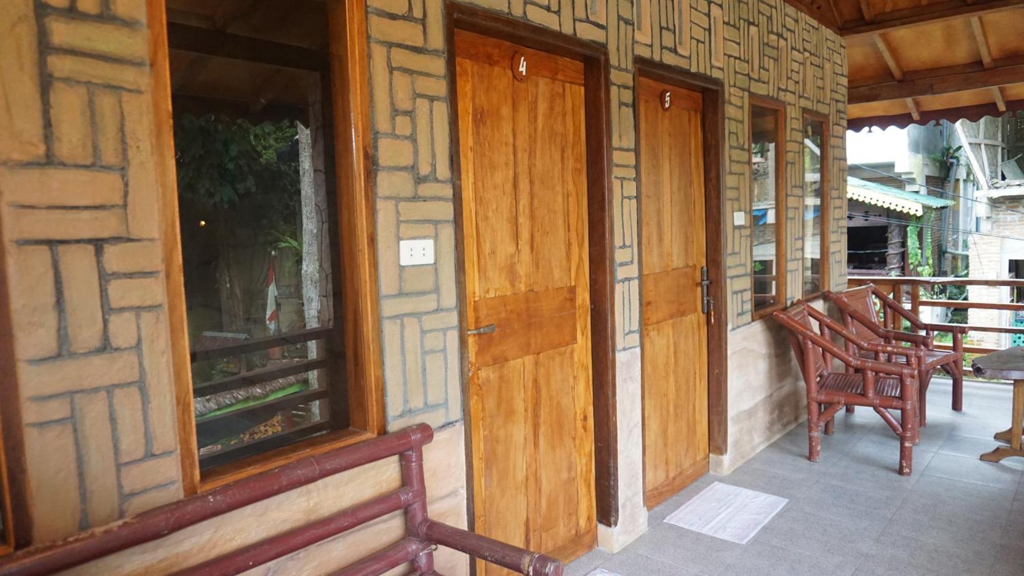 Rain Forest Guest House And Jungle Trekking Bukit Lawang Zewnętrze zdjęcie